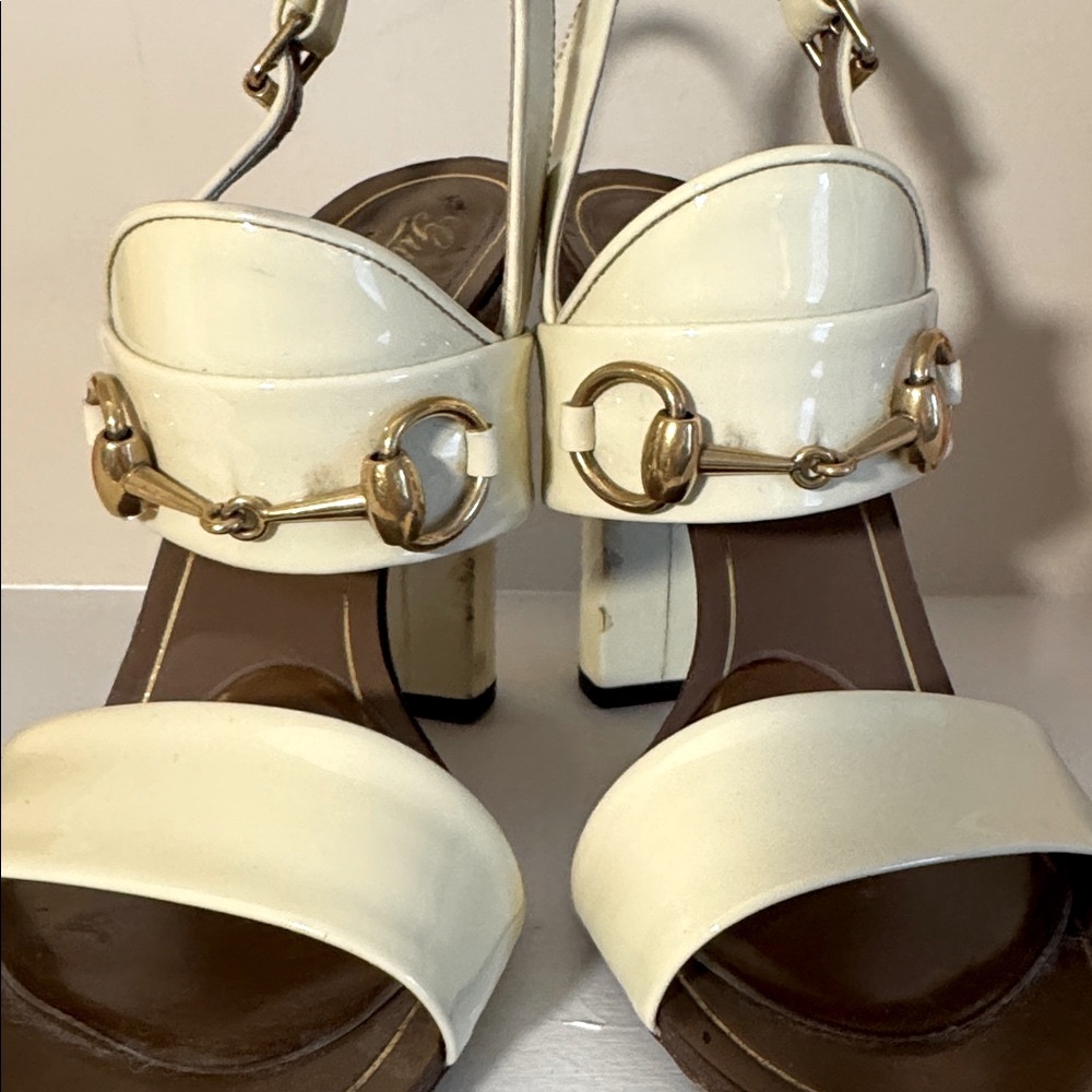 Gucci Cream Patent Leather Block Heel Sandals - Picture 9 of 10